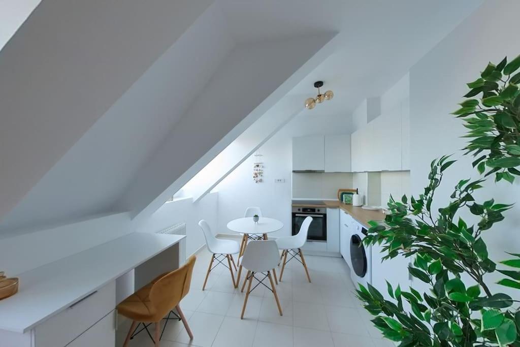 Bucharest Central Ee Apartment Luaran gambar